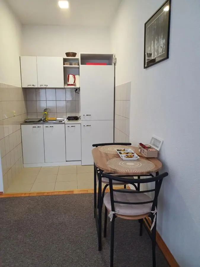 Studio Apartman 11