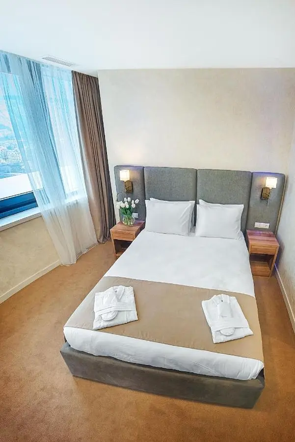 Meta Business Hotel By King David