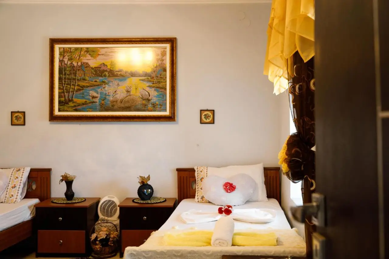Leka GuestHouse