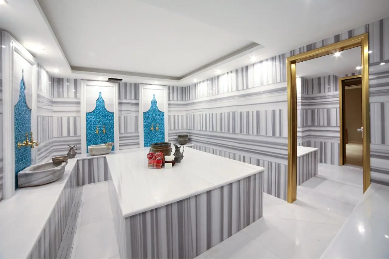 Great Fortune Design Hotel & Spa