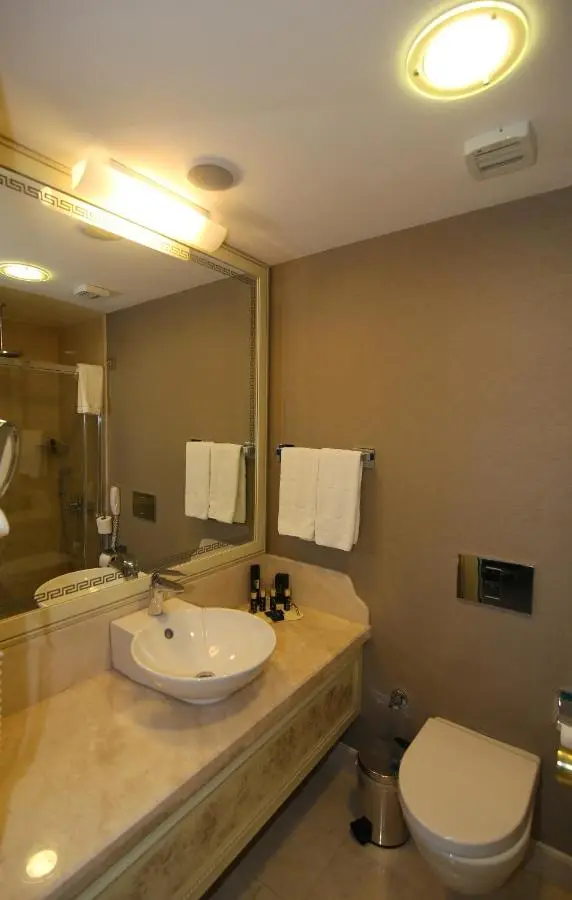Demir Hotel