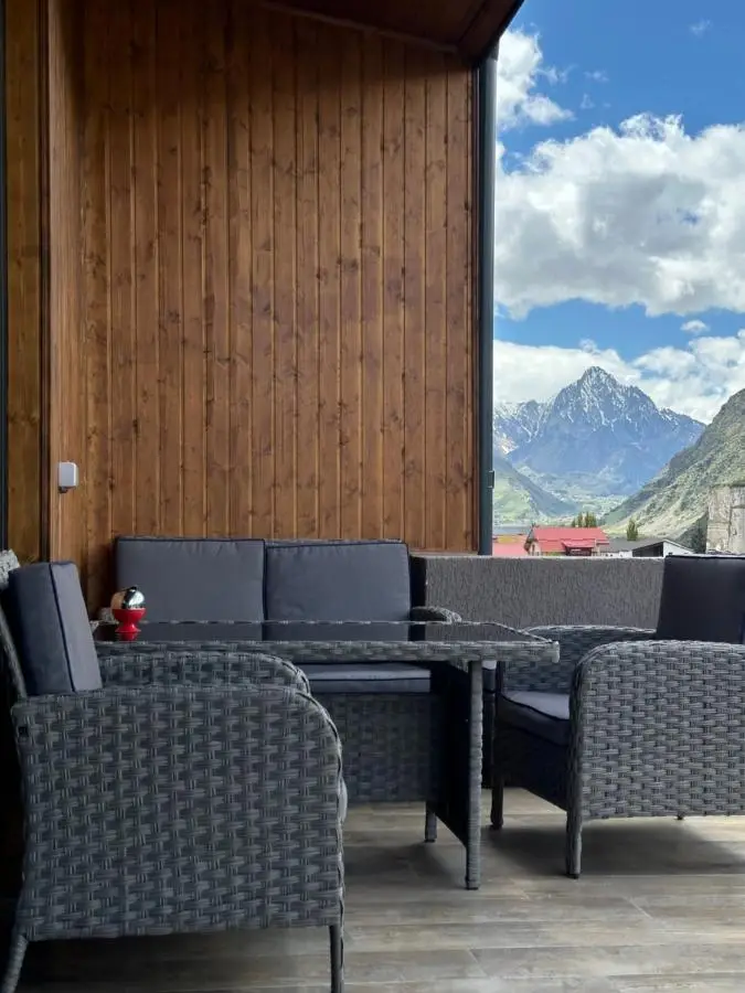 Old District View Hotel kazbegi