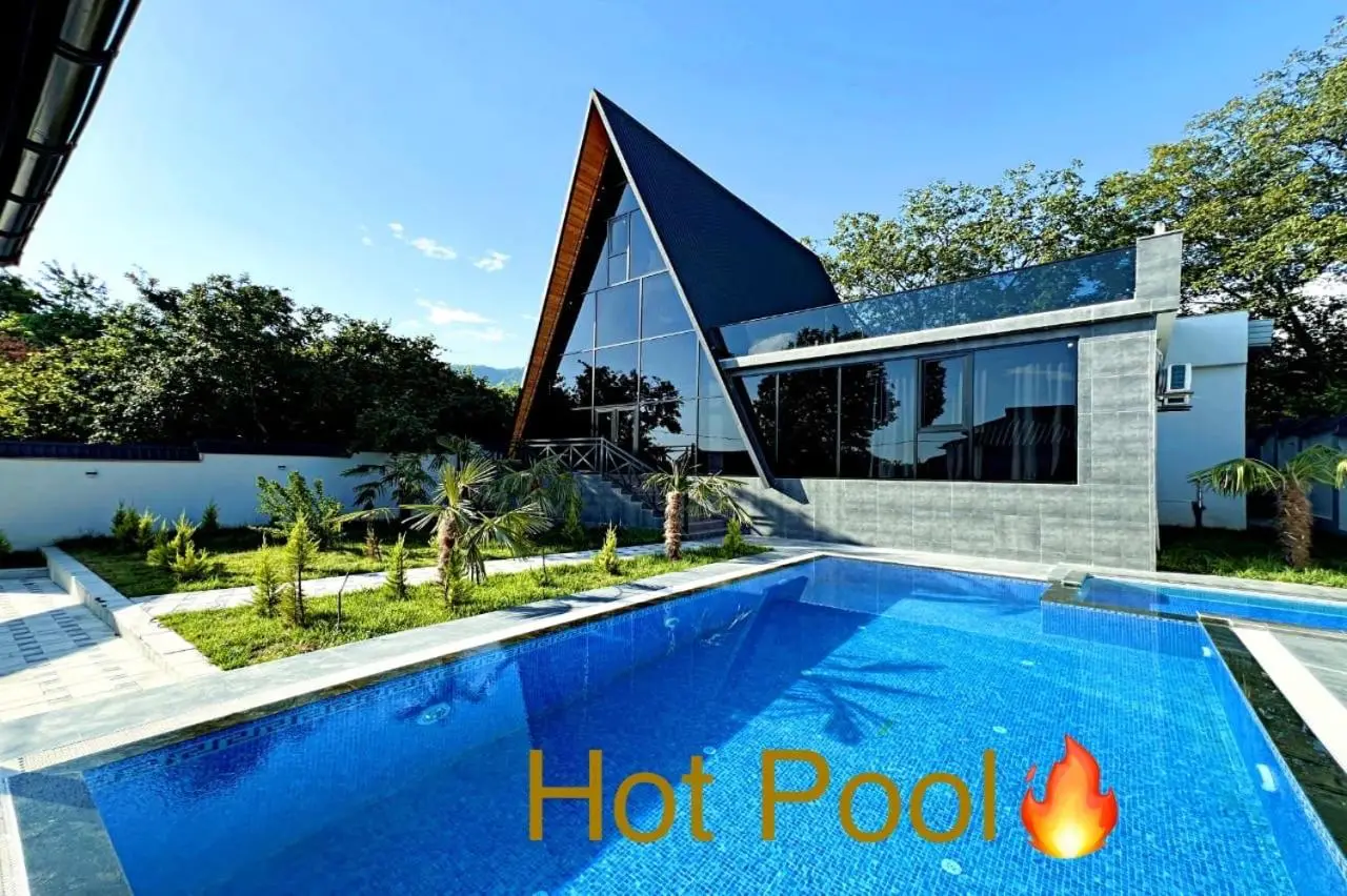 SS Mountain A-Frame Villa