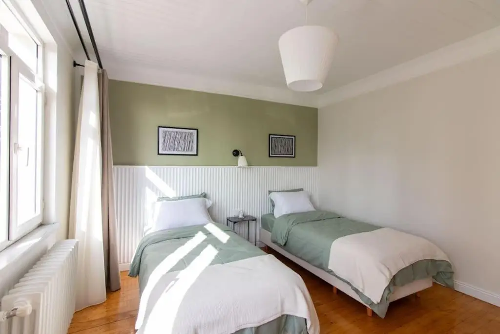 Historic 2BR Gem in Downtown Sisli AC in All Rooms