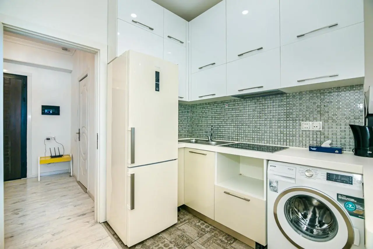 Park azure sweet apartment by Baku Housing
