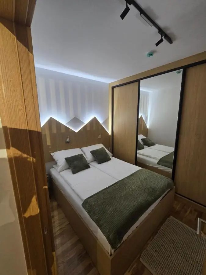 RIO DELUXE A1-8 - ApartHotel Vucko - Private Host