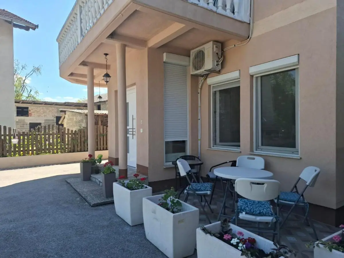 Amina River Apartment