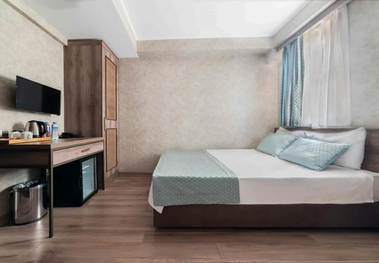 Castle Franco Suites