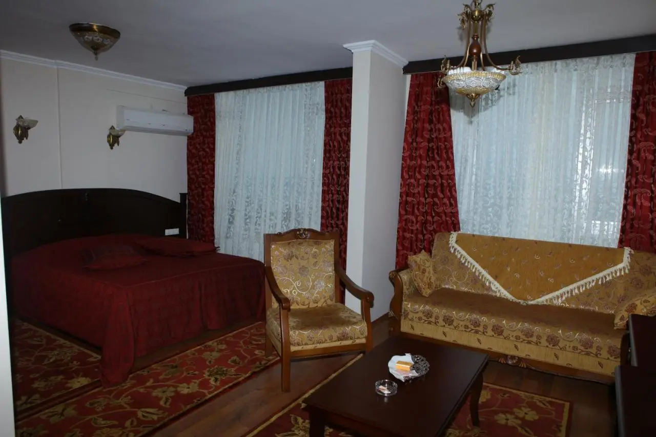 Cihan Hotel