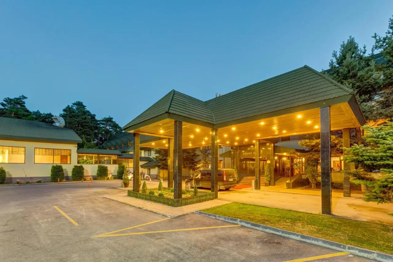 Buyuk Abant Hotel