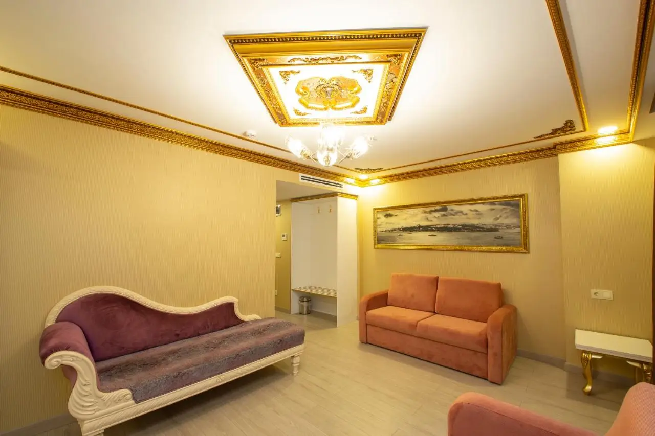 Empire Suite Hotel