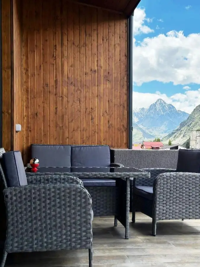Old District View Hotel kazbegi