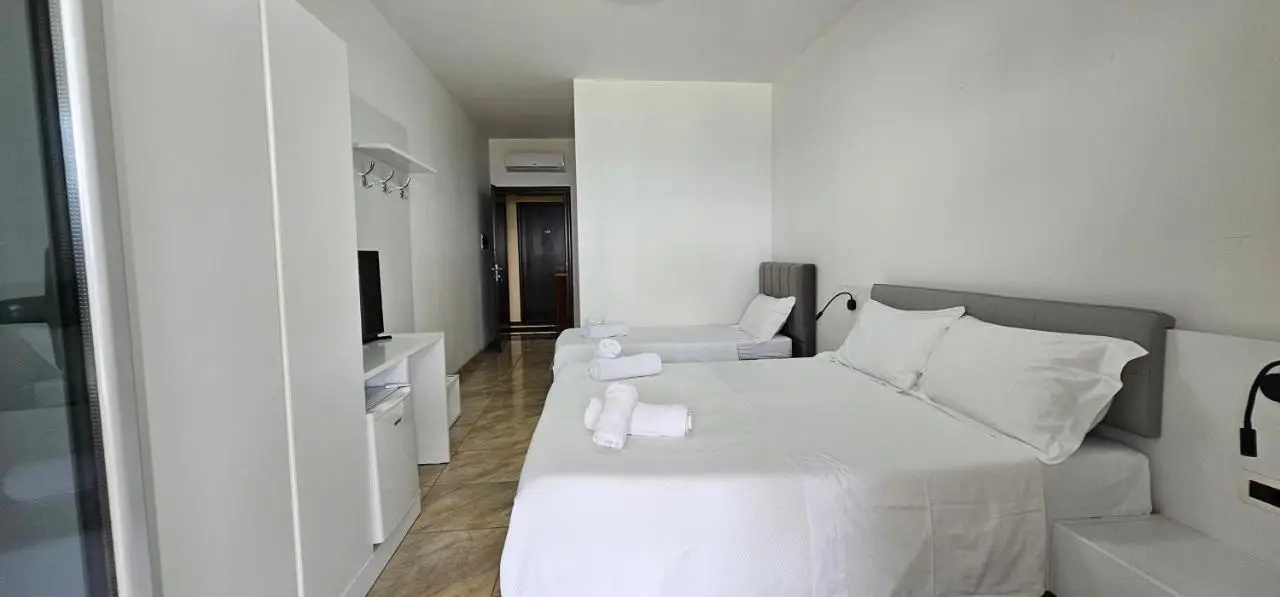 Hotel Pirro