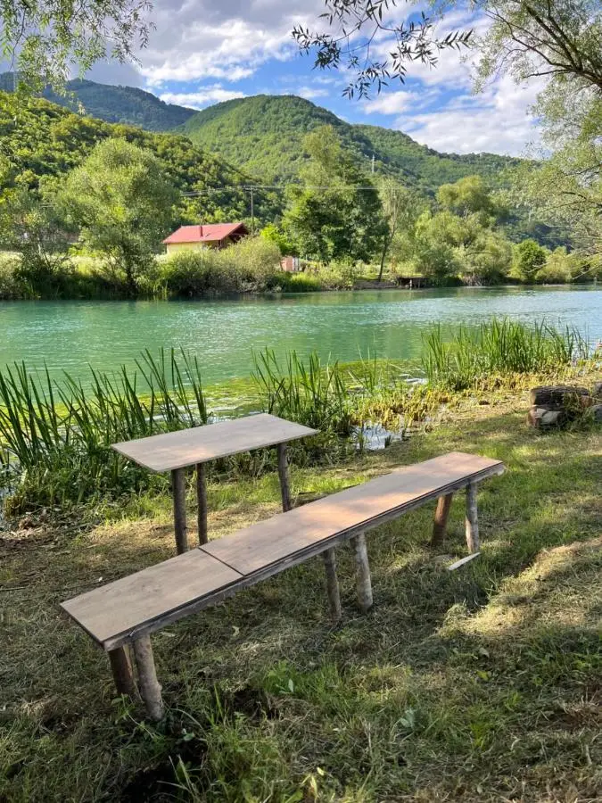 Vila Jezero-Jajce