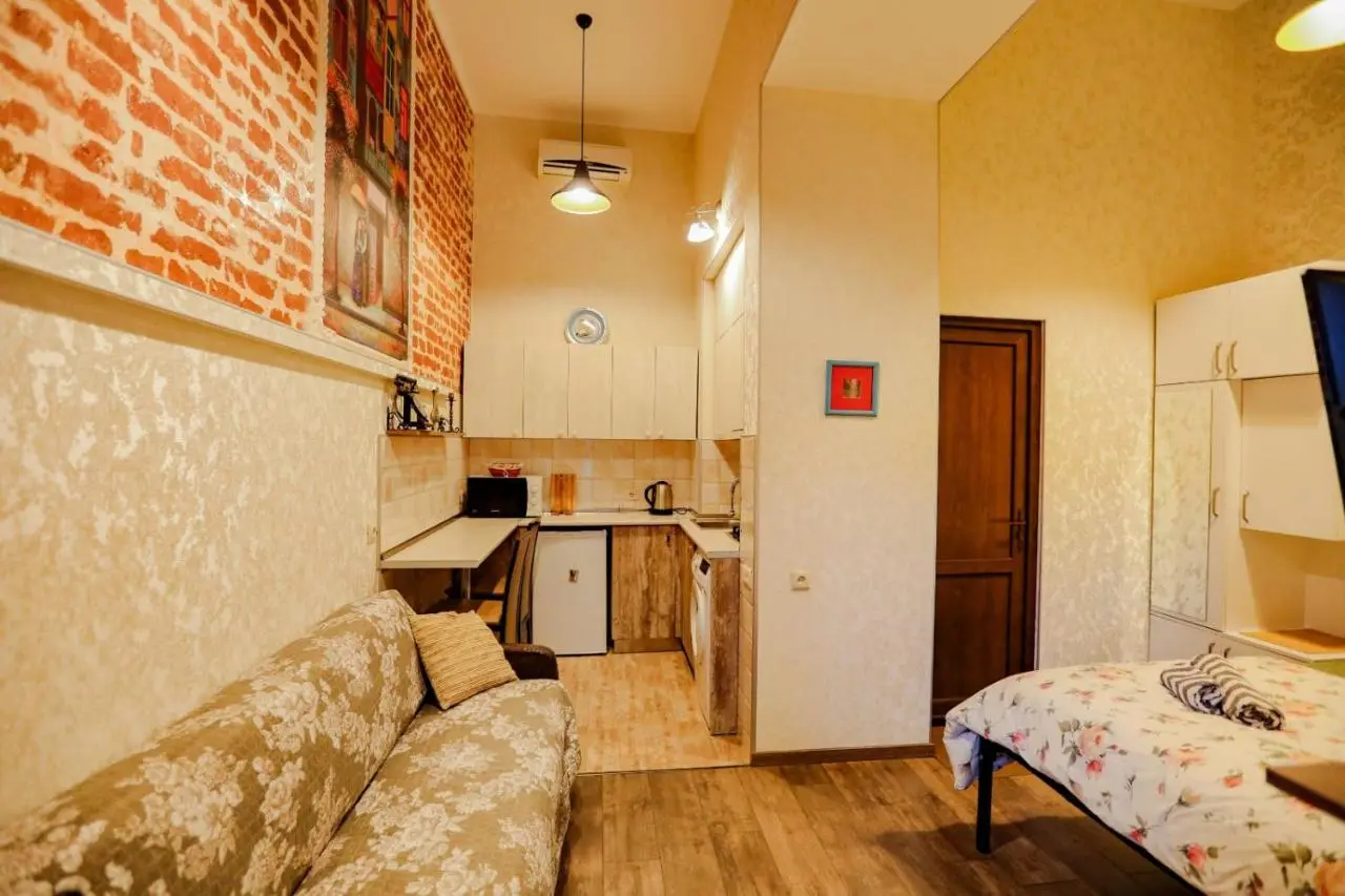 Luky apartment on Rustaveli Ave.