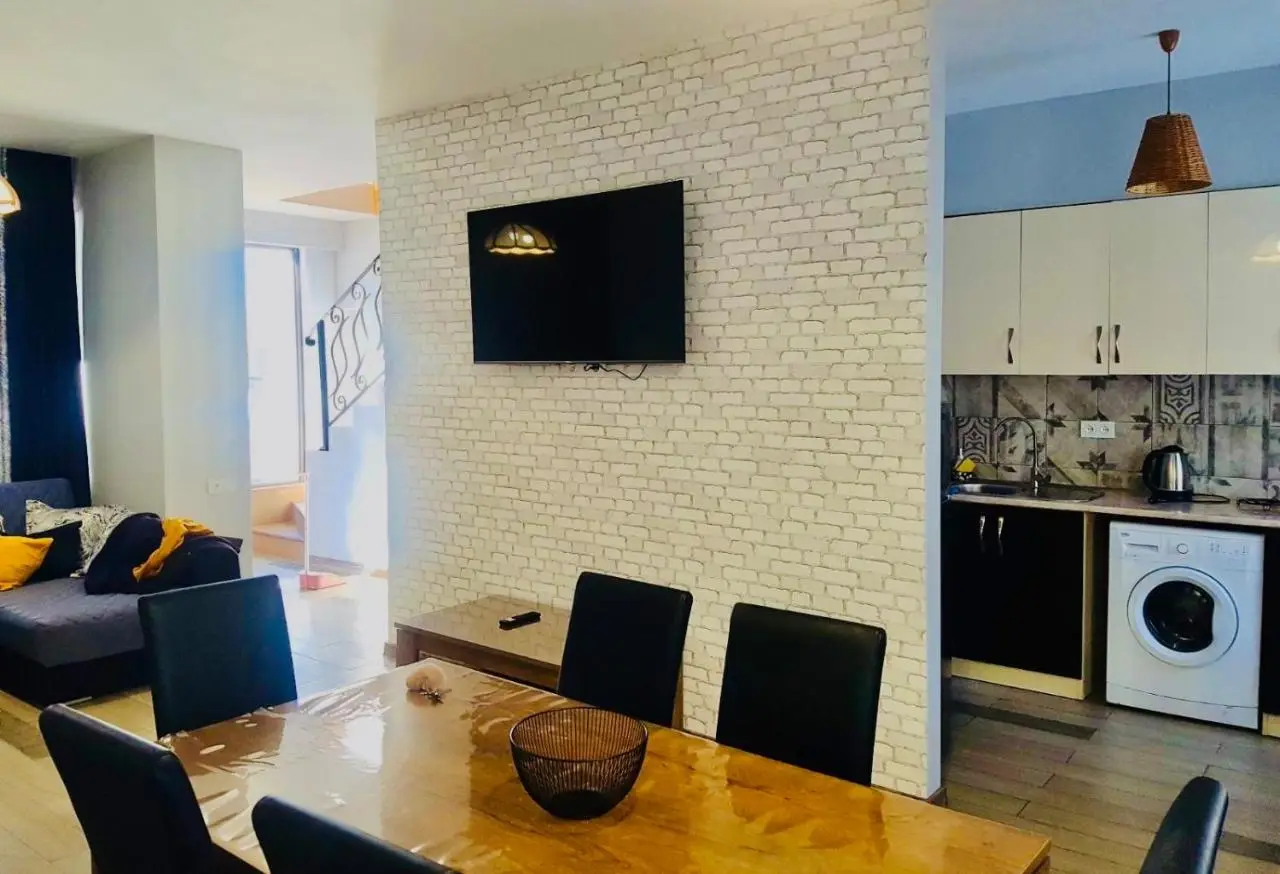 Memories House
