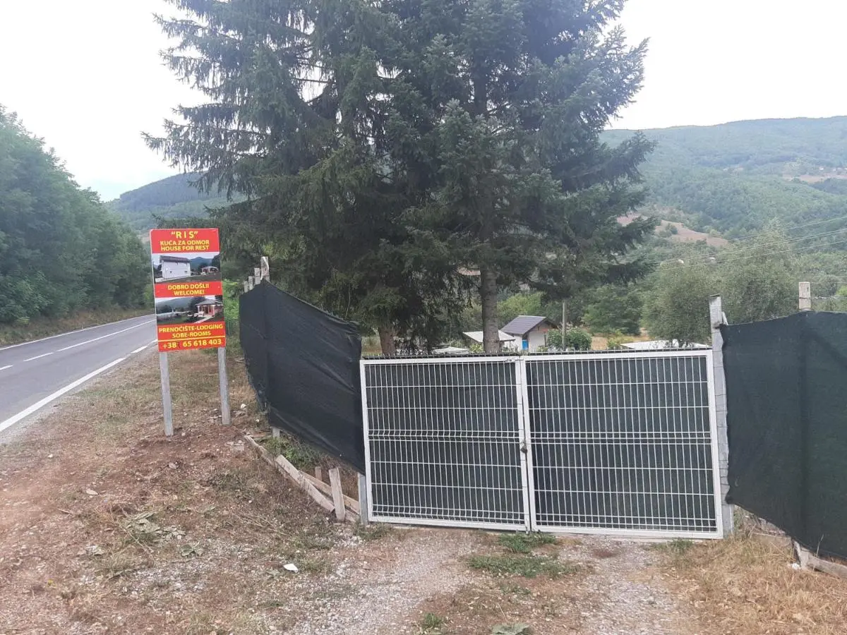 Ris kuca za odmor