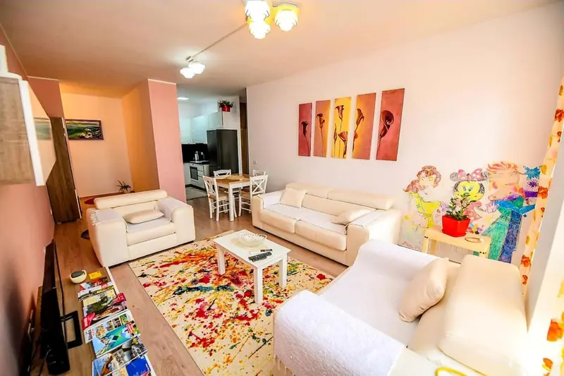 Happy stories' apartment in city centre