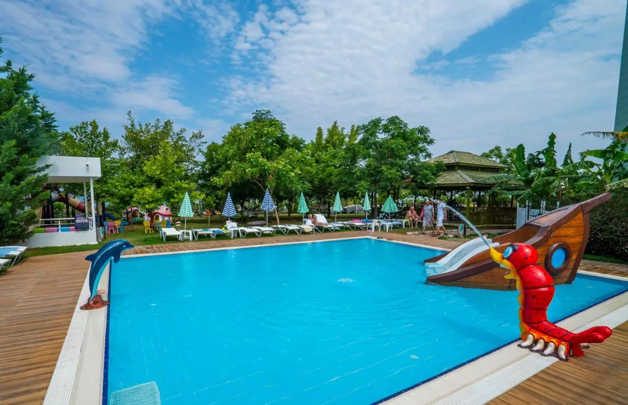 Grand Belish Hotel