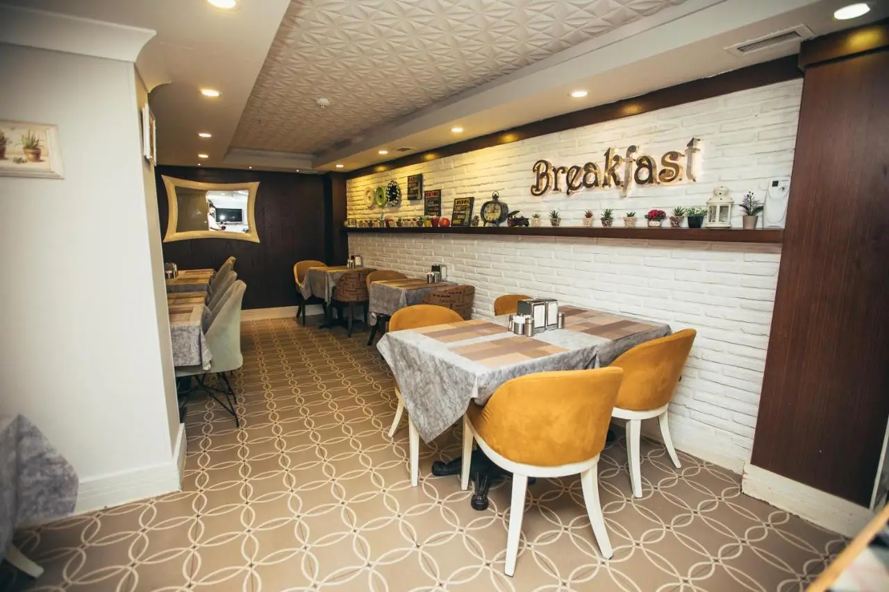 Just Inn Hotel