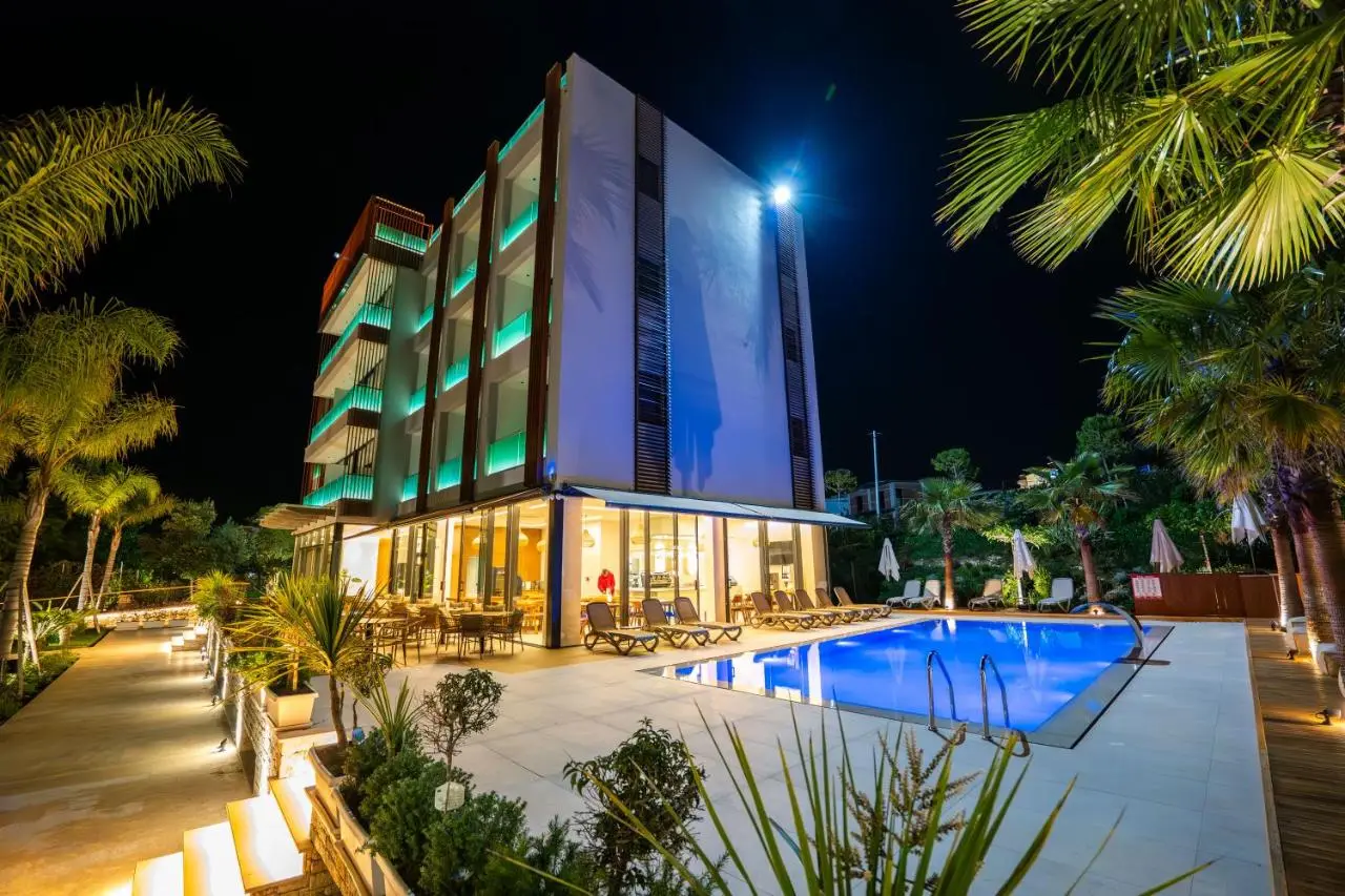 Euro Hotel