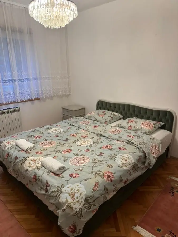 Apartments FAMILY & FRIENDS -free parking