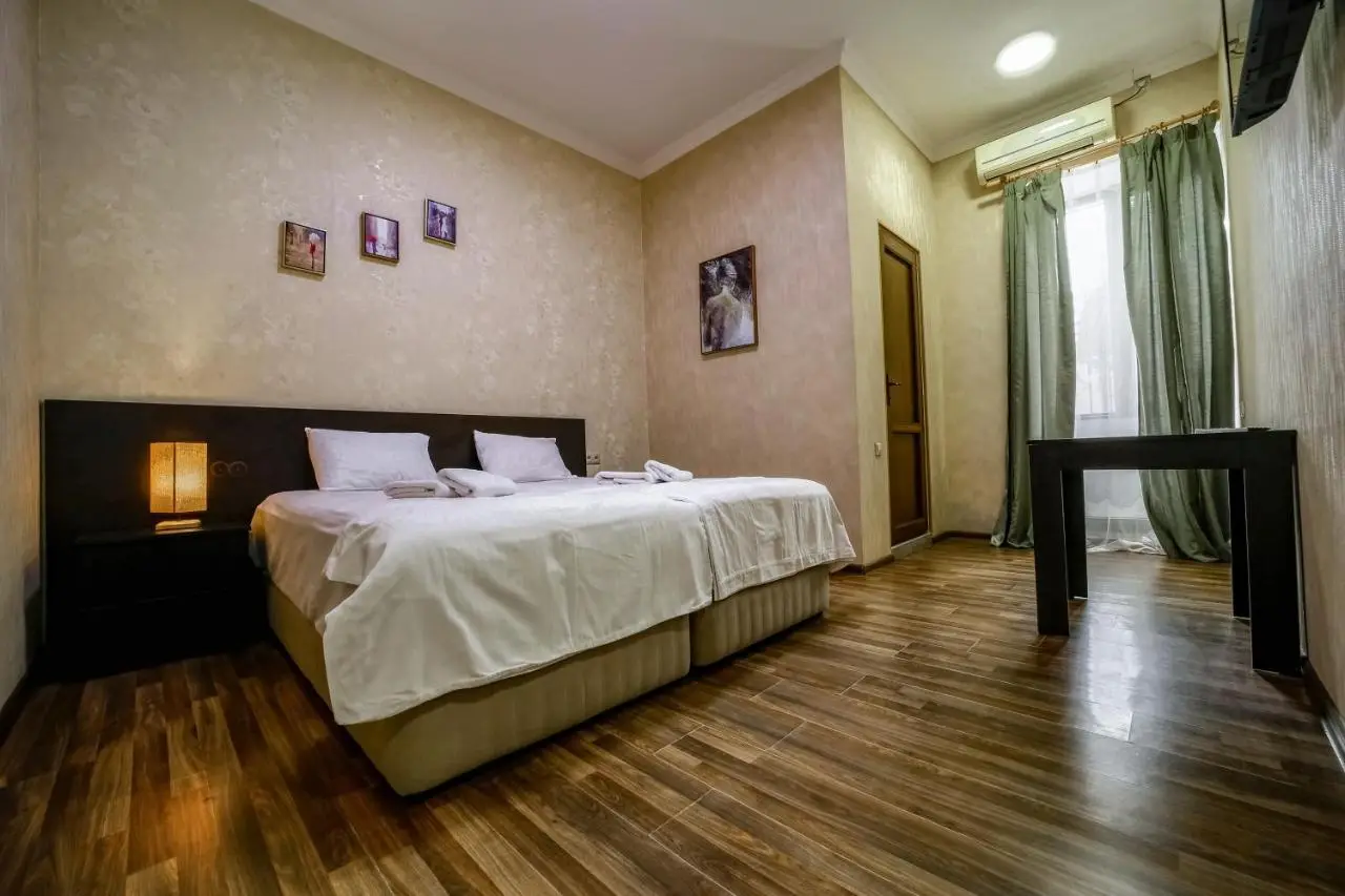 Hotel Guri