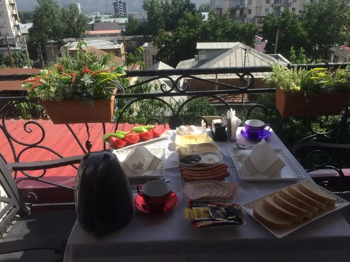 Hotel S.R