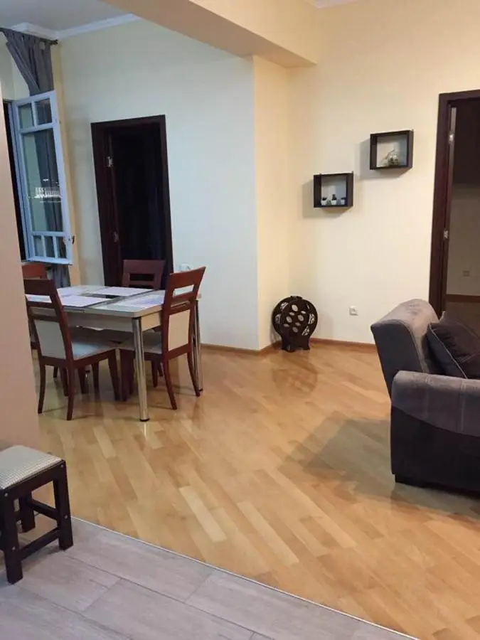 Asterias Apartment