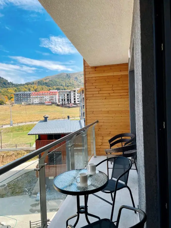 Crystal Loft Apartment Block A 512