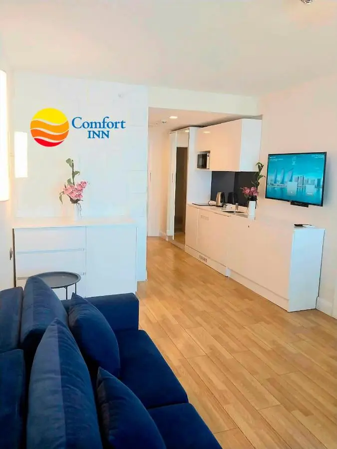 Comfort Inn ☆ Orbi City