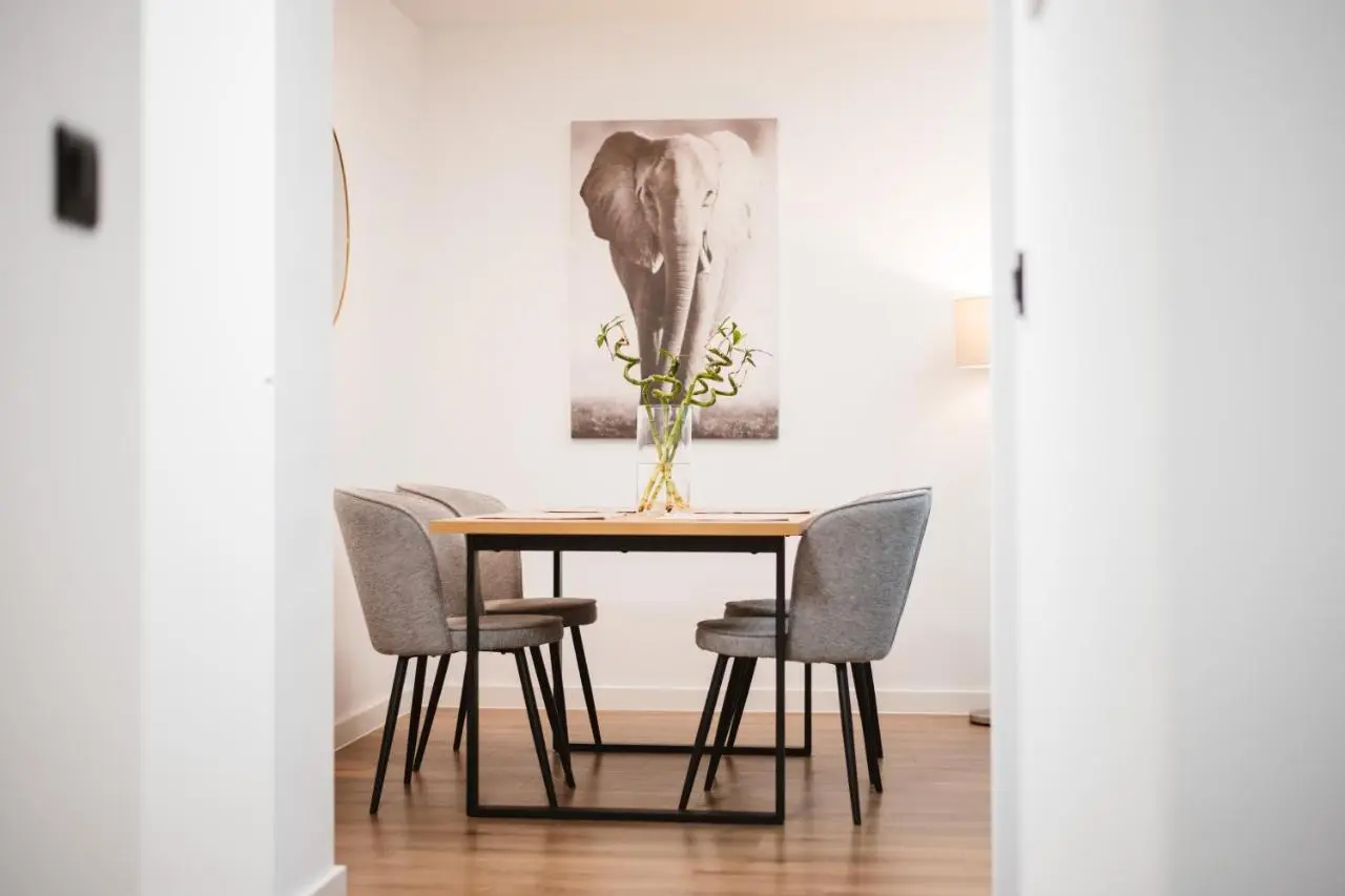 Central Apartment 44
