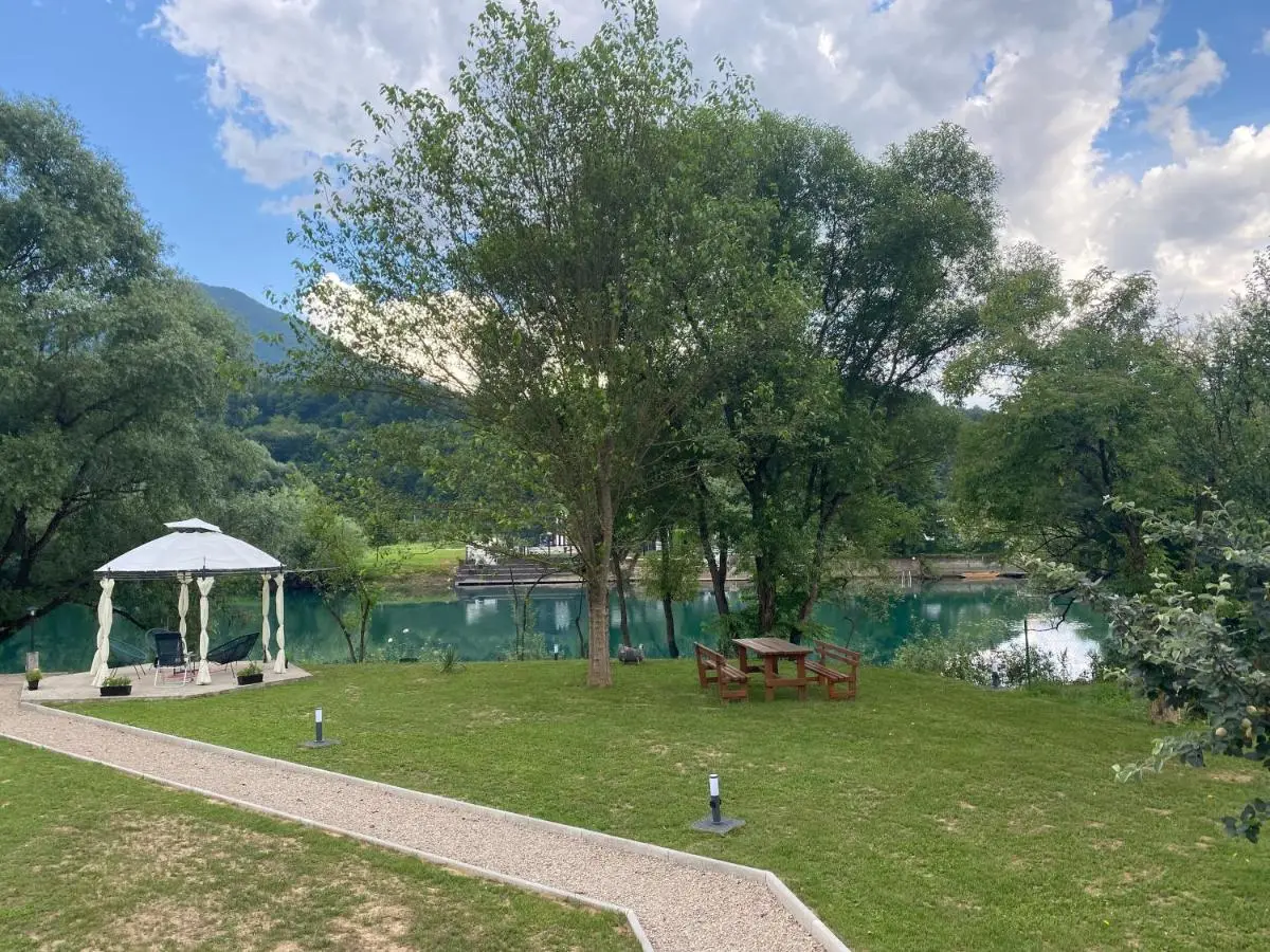 Unna-E Luxury House