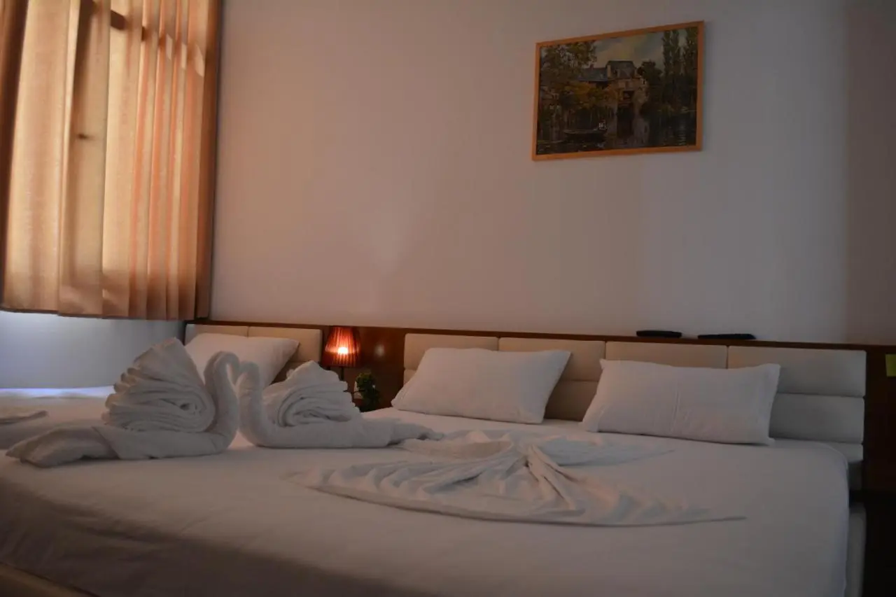 Bobi Hotel