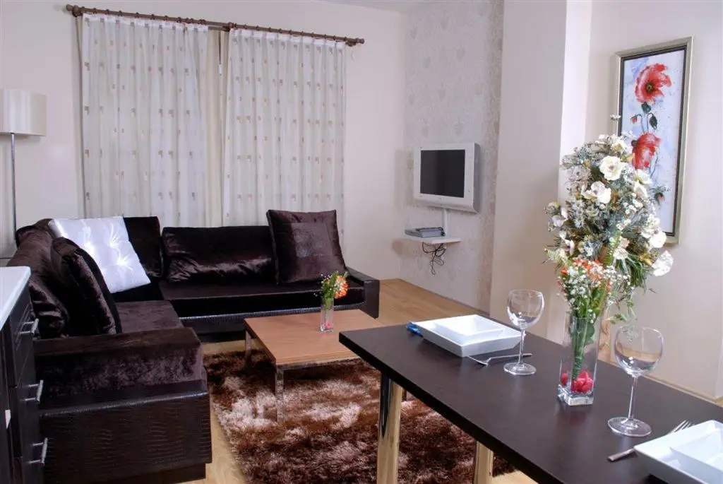 Airport Residence