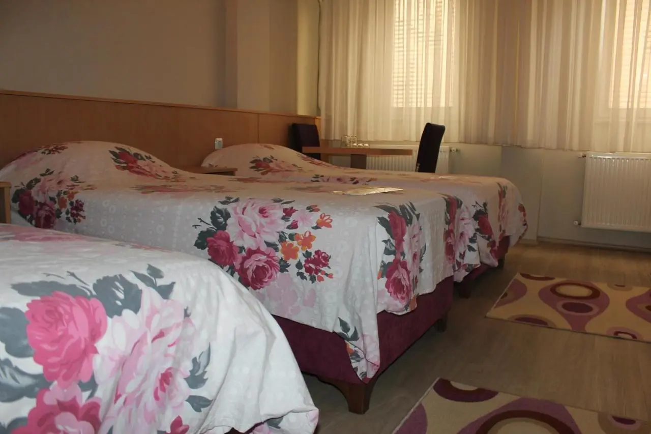 HOTEL ÖZSEFA