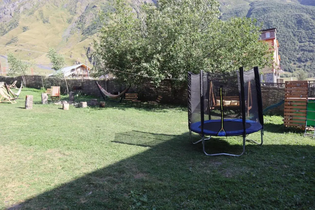 Kazbegi Cottages