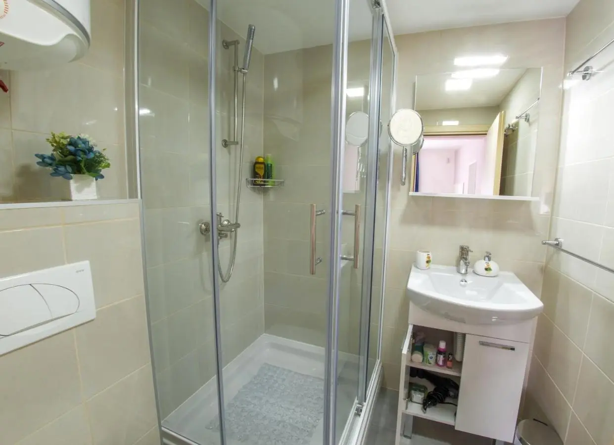Five Rivers Rooms