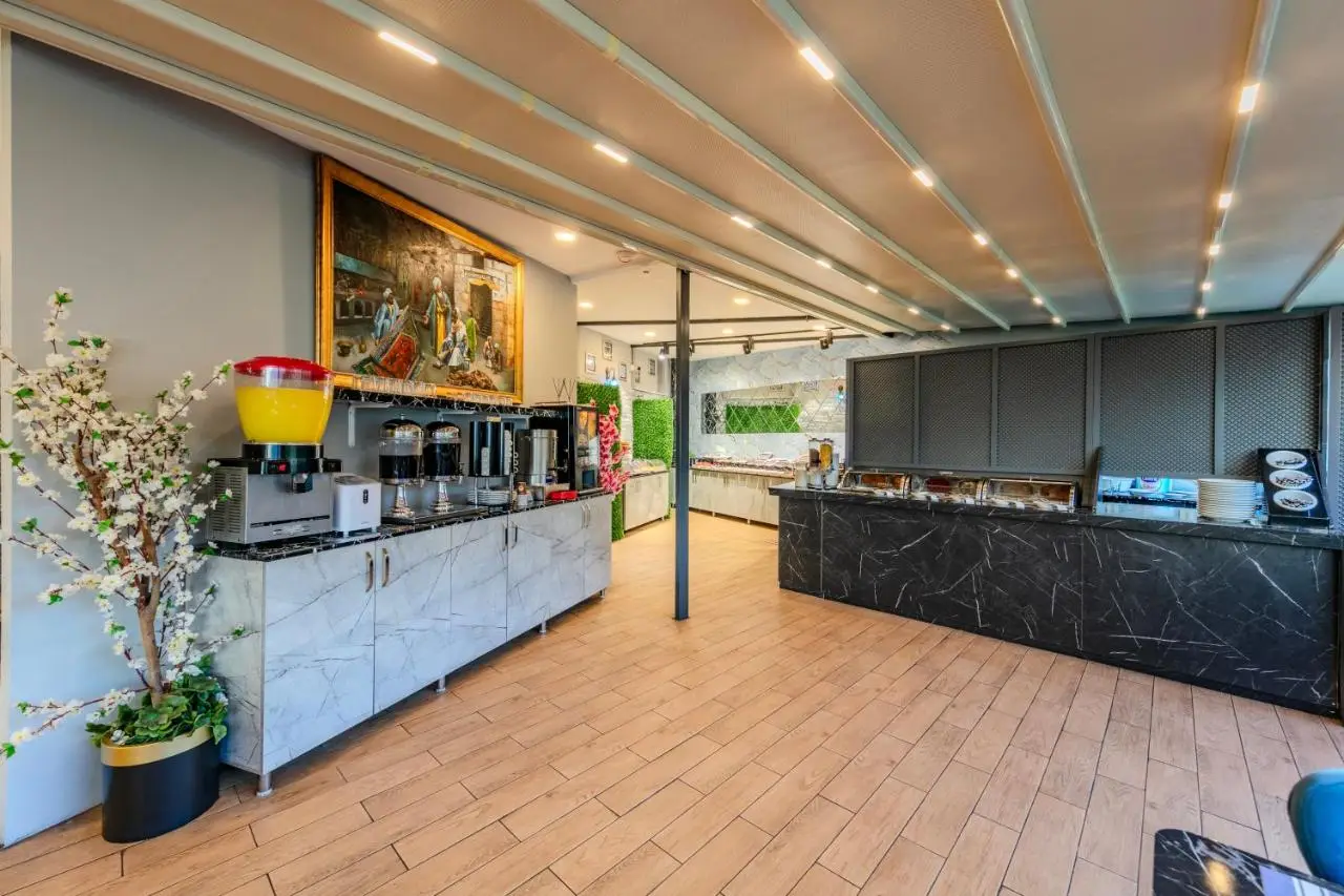 Sultan Hamit Hotel