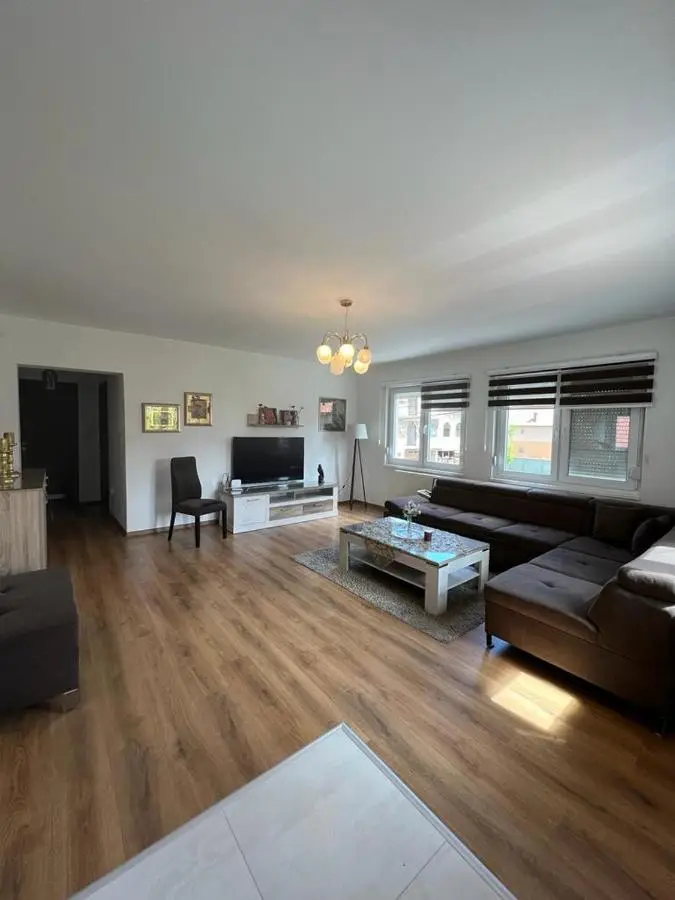 Oasis Royal Apartments