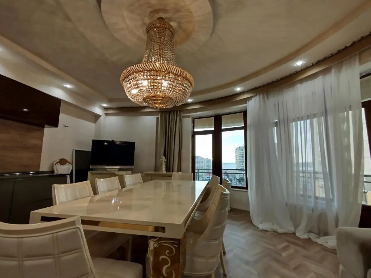 Baku Lake view apartment