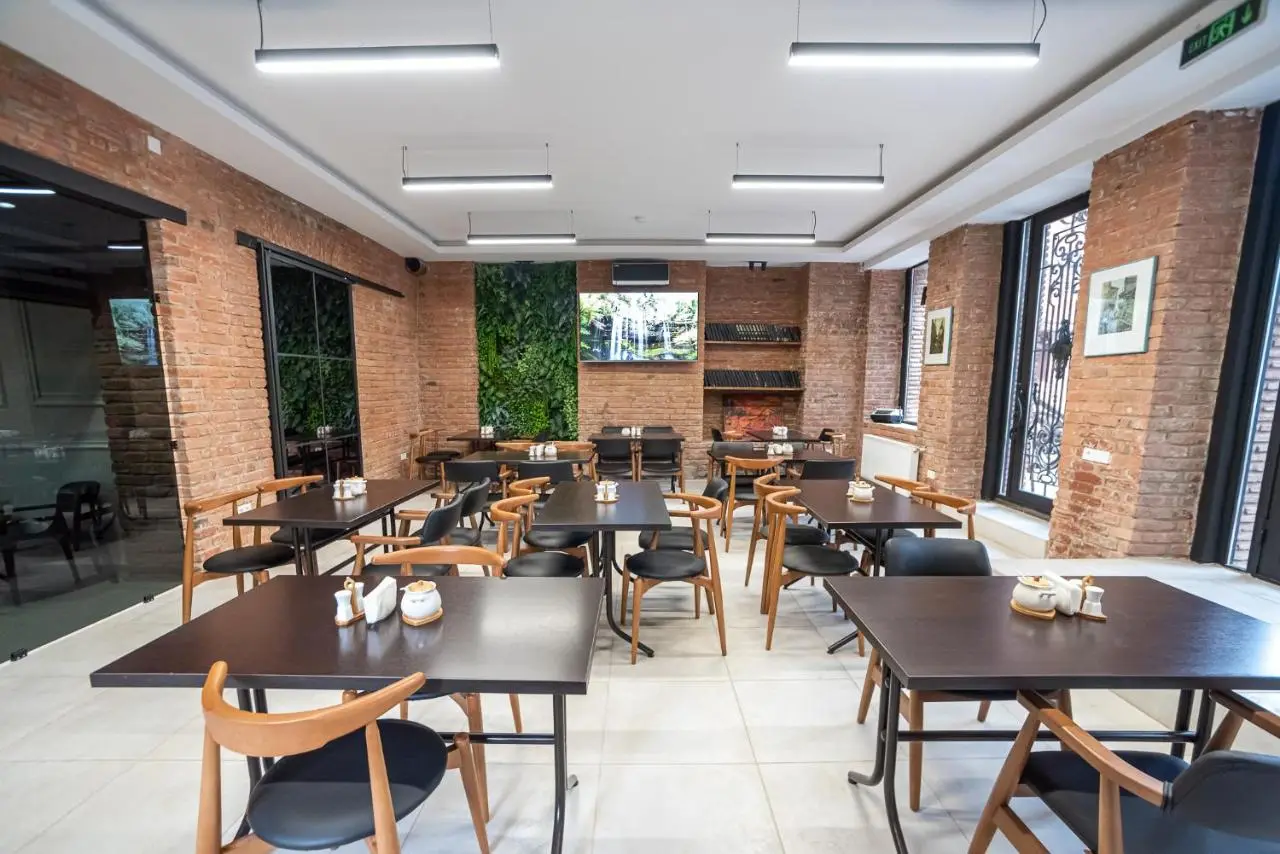 Tiflis Hotel