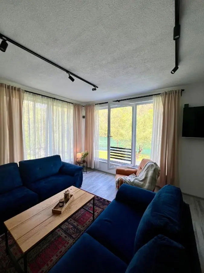 Apartment Anur