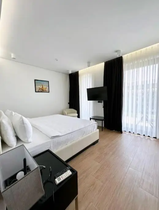 Sea Breeze White Villa