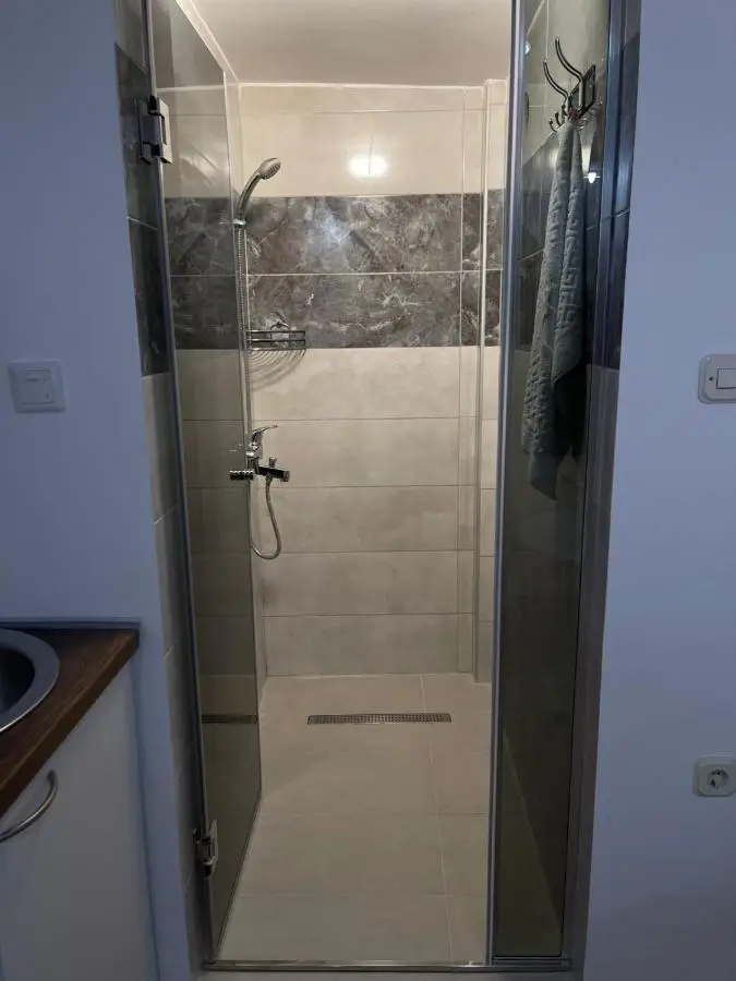 Studio Apartman Sedrenik