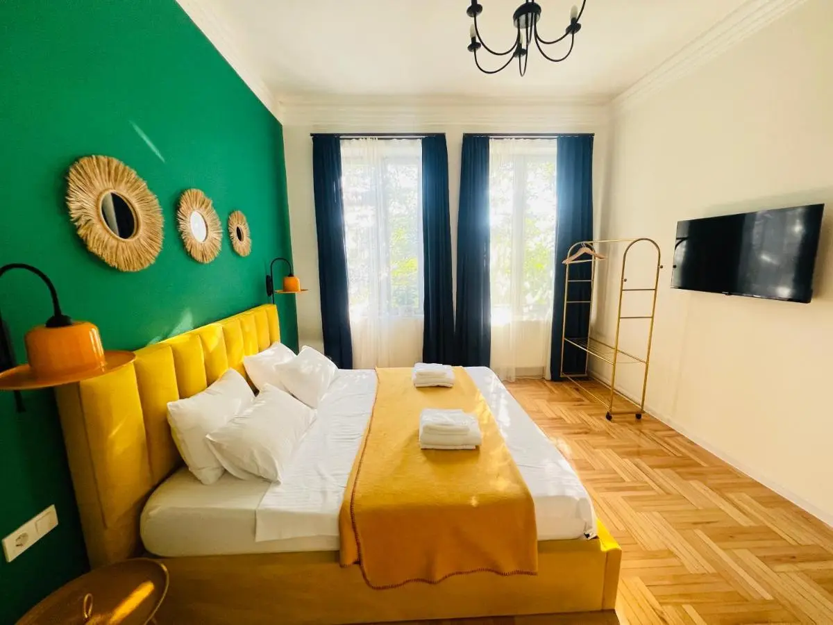 Pirosmani Boutique Aparthotel