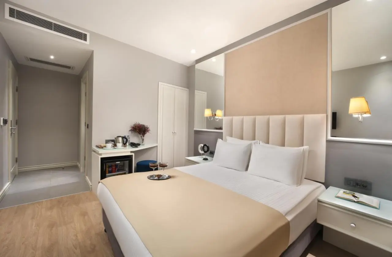 Ess Hotel