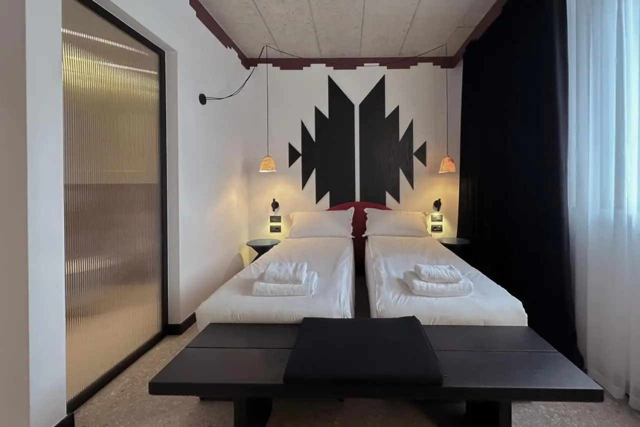 Bazaar Hotel