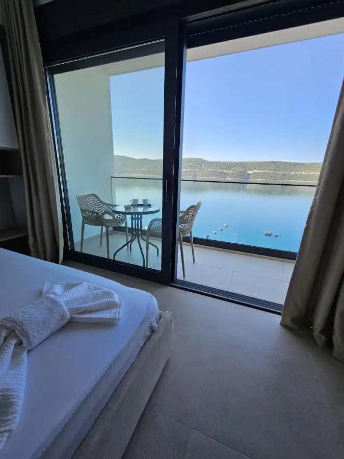 Apartmani Leženić M