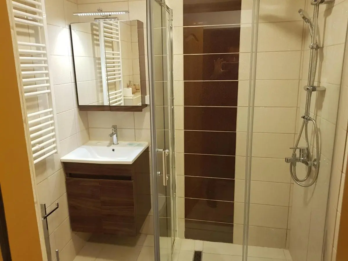 B&B Bazeni